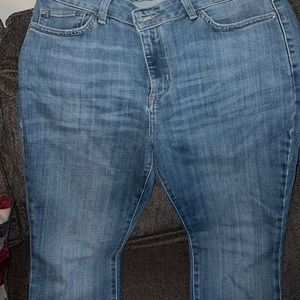 Lee women jeans size 16 short!!